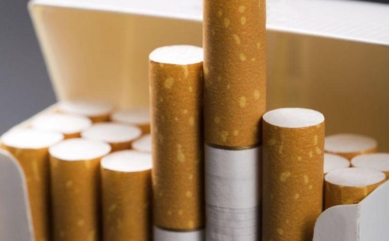 Membru AUR din Cluj, judecat pentru contrabandă cu țigări: Ce au găsit mascații la percheziții