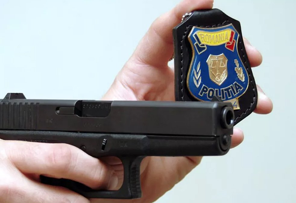 50 de femei, UCISE anul acesta de parteneri / Pentru o victimă atacată de partener a intervenit, în sfârșt, poliția. L-au împușcat pe agresor