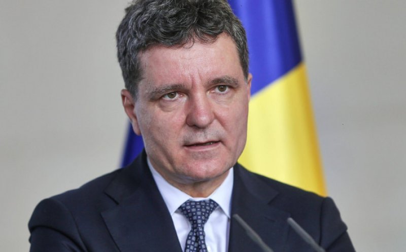 Nicușor Dan vine cu clarificări: „Am spus că nu e normal ca magistraţii să iasă la pensie la 48 de ani”