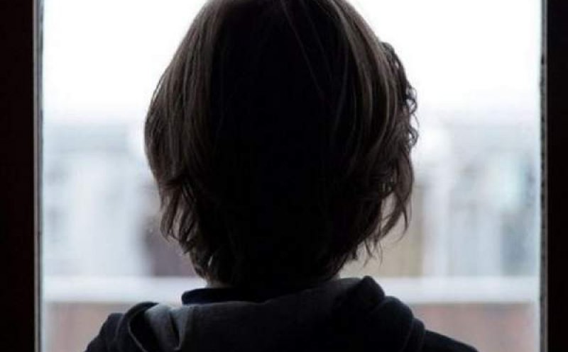 Alarmant! Peste 1,2 milioane de persoane discută săptămânal cu ChatGPT despre sinucidere/ Un adolescent, ajutat să-și scrie scrisoarea de adio