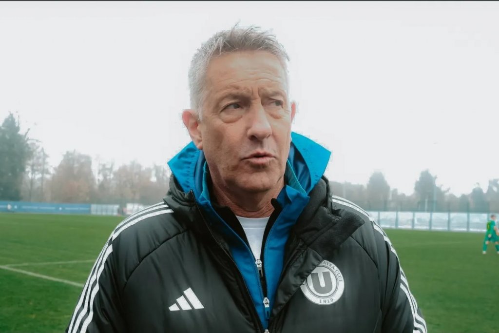 Tinerii Universității Cluj l-au mulțumit pe Bergodi: "Toți copiii care au intrat, au intrat bine"