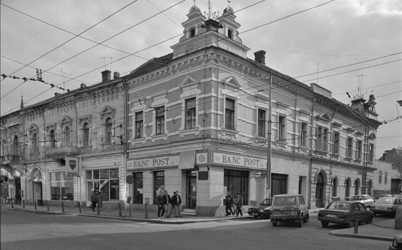 Sediul băncii românești "Economul". Recunoști zona din vechiul Cluj?