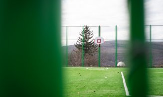 Cât de bine arată noul teren de fotbal din Baciu. Primarul: „Un spațiu modern pe care mulți dintre voi l-ați dorit”