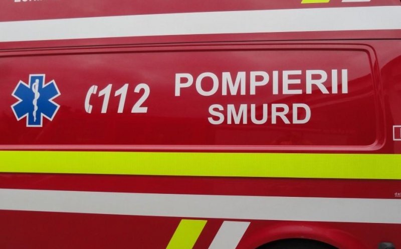 Mașină răsturnată pe un drum din județul Cluj. A intervenit SMURD-ul