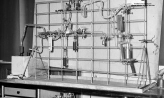 Facultatea de Fizică Cluj. Oare ce tip de experimente se făceau cu aceste aparate?