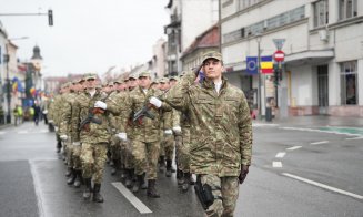 Clujul se pregătește de 1 Decembrie: Sute de militari, la ultimele repetiții din centrul orașului. Programul de Ziua Națională a României
