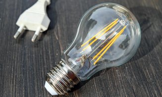 Ce plătim cu adevărat în factura de electricitate: Prețul efectiv al energiei e mai puțin de jumătate. Explicația completă
