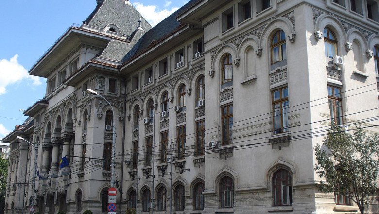 Cel mai nou sondaj pentru primăria Capitalei. Luptă pe muchie de cuțit între primii doi candidați