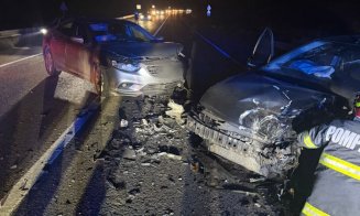 Accident GRAV cu victime în județul Cluj. IPJ: "Două autoturisme au intrat în coliziune frontală"