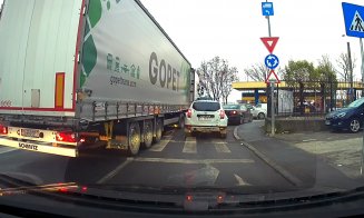 Trafic à la Cluj. Varză / “Nu sta lângă tiruri”. M-o învățat tata