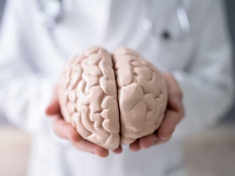 Studiu șocant! Demența începe mult mai devreme decât crezi