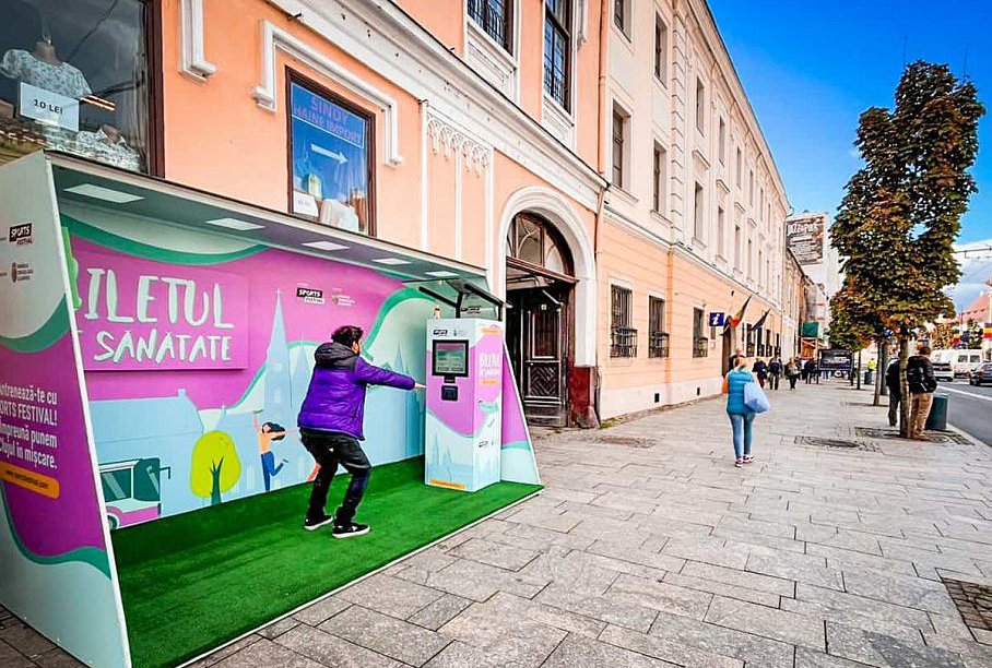 Cluj-Napoca, în presa din America pentru ”Biletul de Sănătate”: ”Cabina inteligentă” care îți dă bilet de bus dacă faci sport