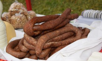 Bunătăți de la producătorii locali, la Târgul de Crăciun din Frata