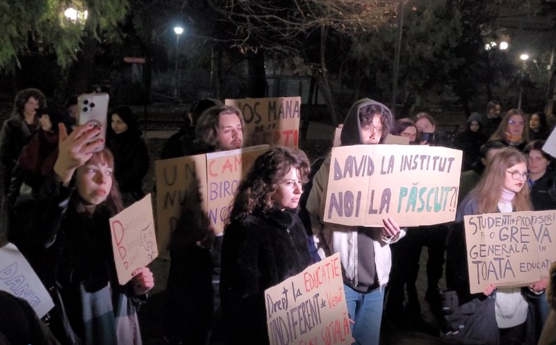 Studenții clujeni nu se mulțumesc cu demisia lui Daniel David: Protestele continuă până la oprirea austerității în educație