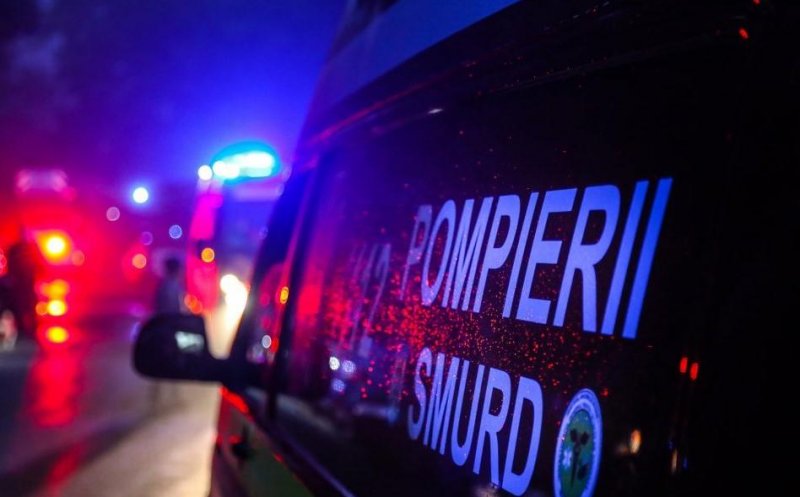 Au vrut să se distreze de Crăciun, însă aventura s-a terminat în spital: doi tineri au căzut din portbagajul unei mașini conduse de un clujean în stare de ebrietate