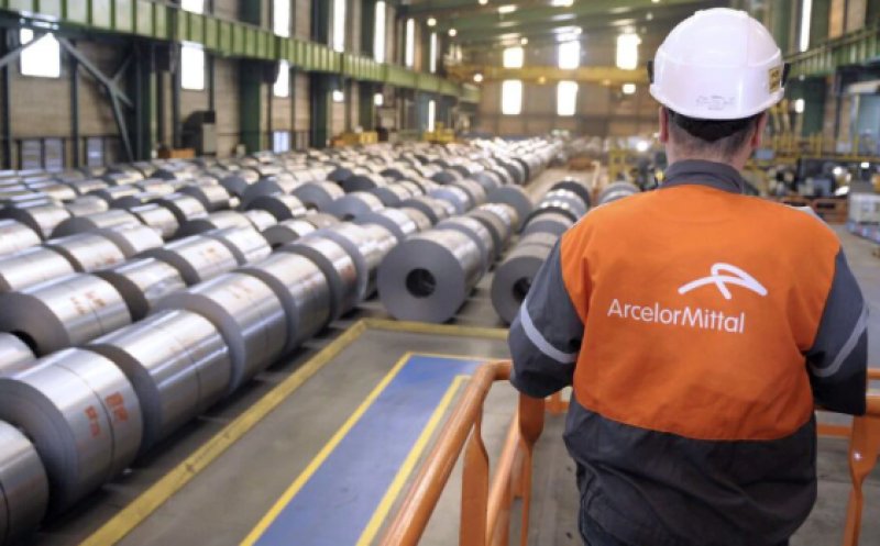 UMB, de la drumuri la oțel. Cu cât cumpără "regele asfaltului" ArcelorMittal Hunedoara