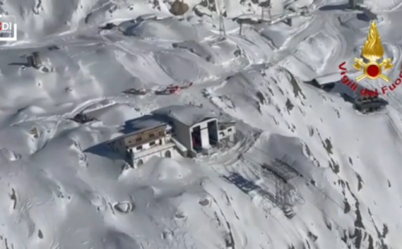 Accident la o telecabină din Italia. Aproape 100 de persoane au rămas blocate la 2.800 de metri altitudine