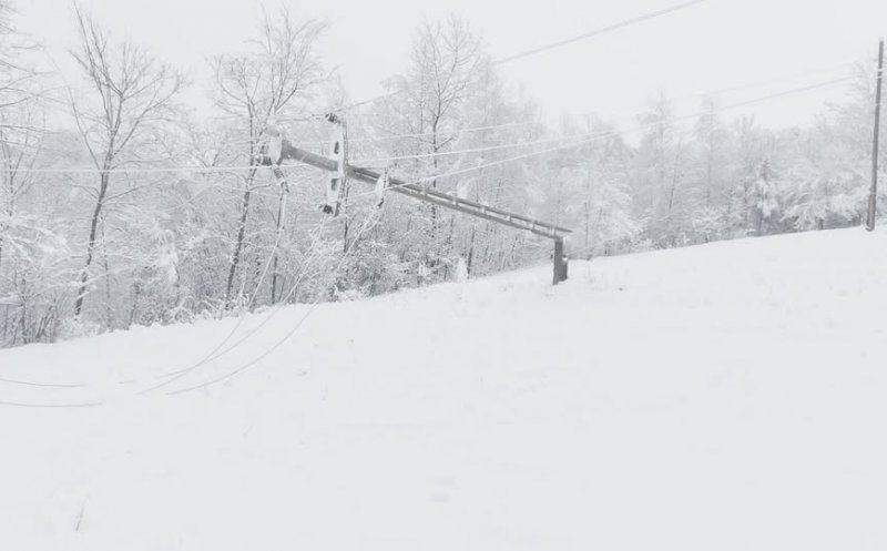 Electrica: 19 localități din județul Cluj, fără curent din cauza ninsorilor. Peste 800 de utilizatori afectați