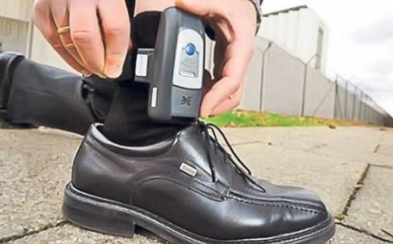 Bărbat din Cluj arestat preventiv după ce și-a tăiat brățara electronică și a încălcat ordinul de protecție