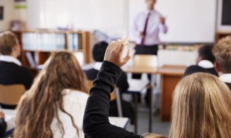 Școlile din Cluj care au fost închise din cauza vremii se redeschid vineri