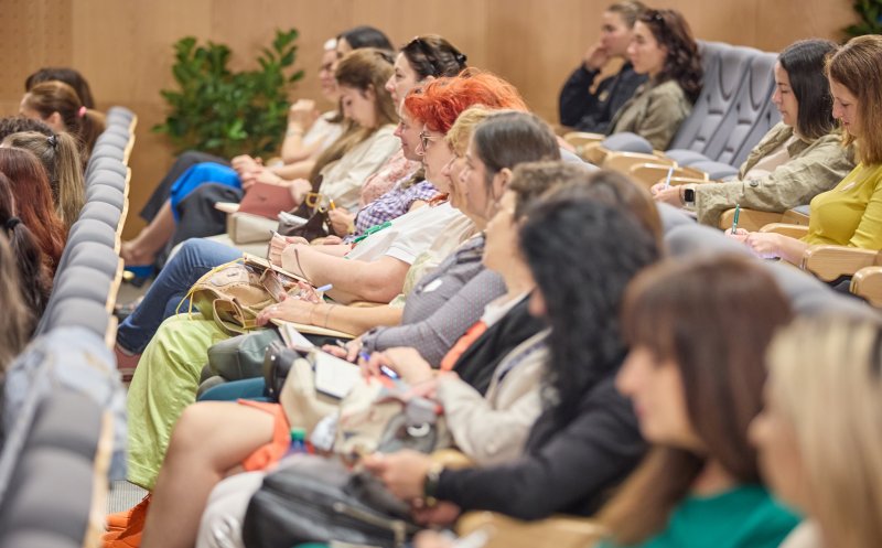Parenting fără mituri: Hand in Hand Talks #3 aduce la Cluj experți de top în dezvoltarea copiilor