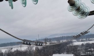 Cinci localităţi din Cluj sunt tot fără curent. 425 de familii afectate