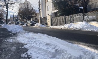 Unde poți sesiza zăpada neridicată în Cluj-Napoca. Primăria: ''Intervențiile sunt în derulare''