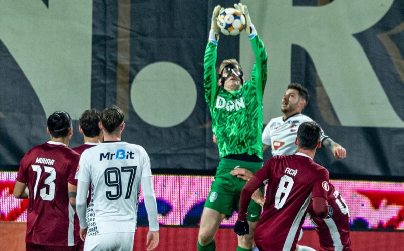 CFR Cluj vinde încă un titular. Clubul i-a găsit un înlocuitor surprinzător