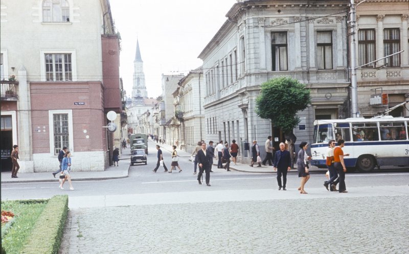 Recunoști strada din vechiul Cluj?