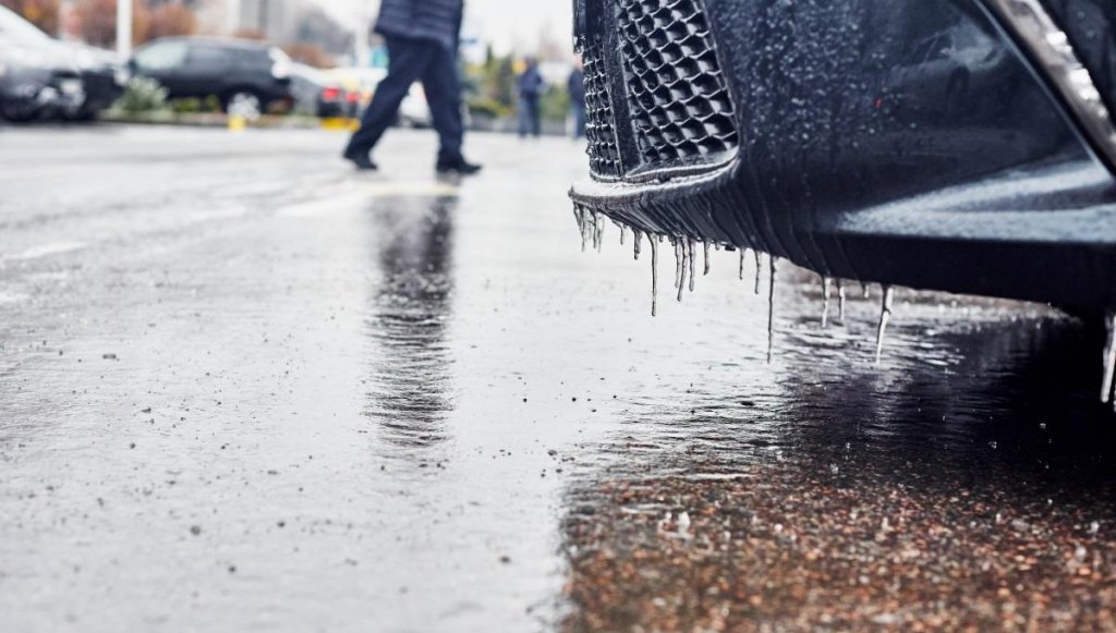 Ger și polei la Cluj: vreme deosebit de rece în următoarele zile