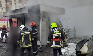 Explozie puternică la Gherla. O plăcintărie a fost distrusă complet