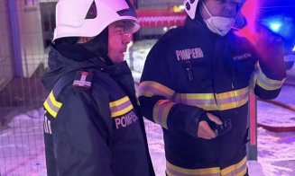 Fotografii din prima linie: Intervenție-maraton de 13 ore a pompierilor clujeni la incendiul devastator din Iclod
