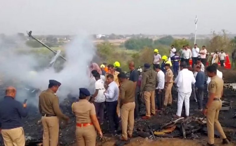 Accident aviatic devastator: un lider indian a murit
