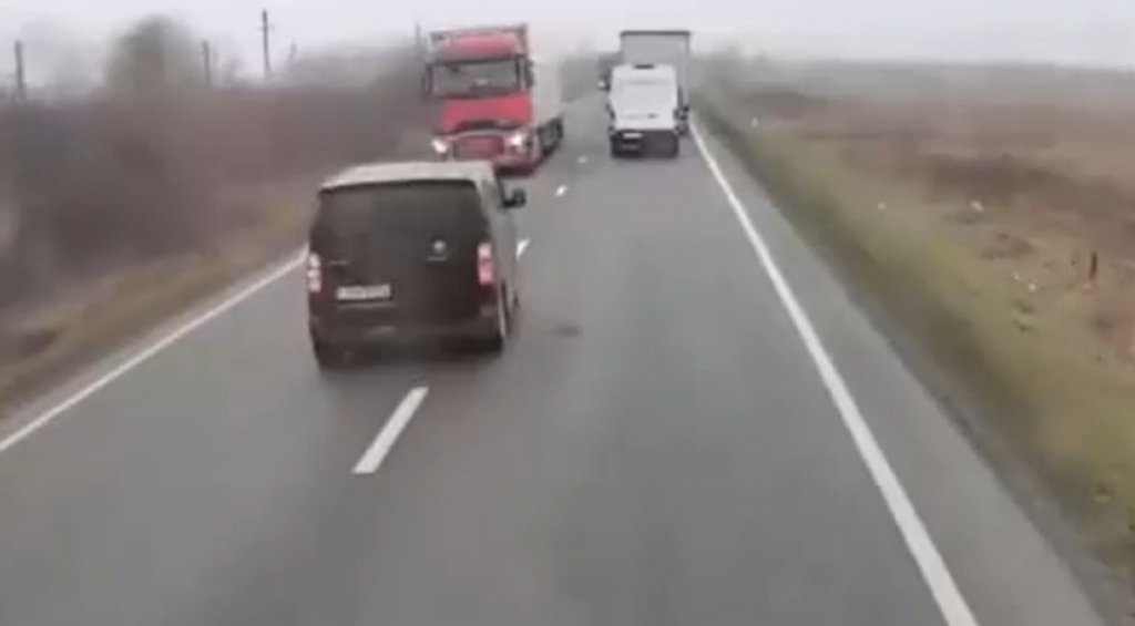 Ce spune patronul firmei care le-a închiriat microbuzul victimelor accidentului cumplit din Timiș: "Suntem în stare de șoc"