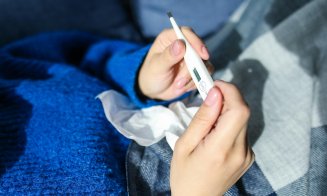 Din 1 februarie 2026, prima zi de concediu medical nu va mai fi plătită. Ce pierd angajații și ce provocări apar pentru firme