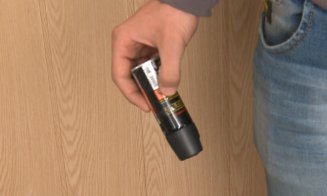 Teroare în centrul Clujului: trei tineri au speriat oamenii cu spray lacrimogen și amenințări cu bătaia