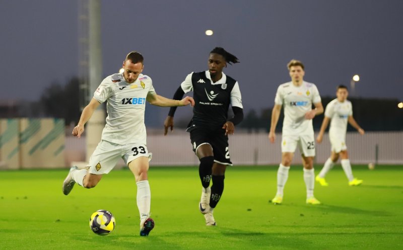 Jug Stanojev a semnat deja contractul cu "U". Când va ajunge mijlocașul la Cluj-Napoca