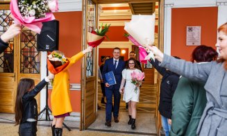 Cuplurile din Cluj și-au unit destinele la Casino din Parcul Central. Emil Boc: “Casă de piatră tinerelor familii”