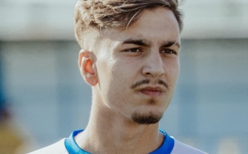 Patru operații, nicio soluție. Fabian are 19 ani și nu mai știe cum e să mergi fără cârje!