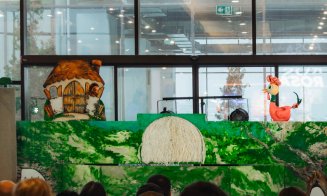 Poveștile copilăriei prind viață la teatrul de păpuși de la Iulius Mall Cluj. Sâmbăta aceasta, cei mici o întâlnesc pe „Cenușăreasa”