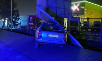 Tânăr mort de beat, băgat la răcoare după ce s-a înfipt cu mașina într-un stâlp în Florești: "Nici nu conștientiza pe deplin de ce se află la vol