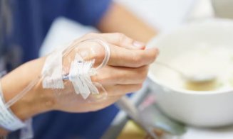 Supraviețuitorii de cancer care consumă anumite tipuri de alimente s-ar putea confrunta cu un risc mult mai mare de deces