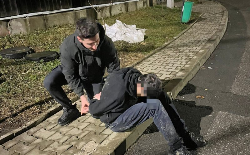 Eroul zilei: el este jandarmul clujean care a imobilizat un pasager agresiv într-un autobuz