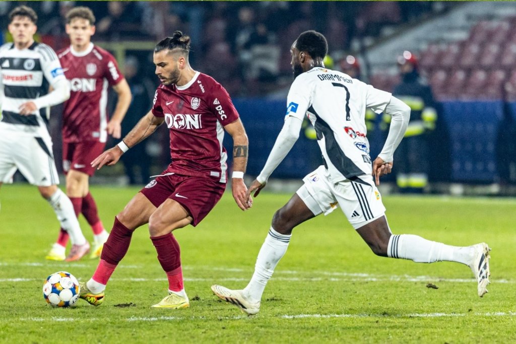 Doi jucători de la CFR și unul de la "U", incluși în echipa ideală a etapei din Superligă