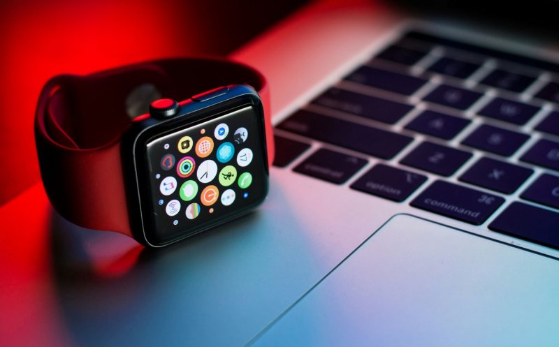 Evoluția purtabilelor și impactul lor asupra monitorizării activității zilnice