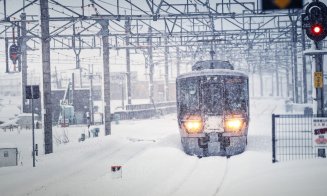 20 de trenuri anulate azi, de CFR Călători, din cauza vremii severe. Vezi LISTA