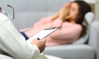 Un nou scandal zguduie breasla psihologilor! „Judecătorul” abuzurilor, acuzat că își hărțuia pacientele în cabinet: „Să vedem ce-i cu păsărica ta”