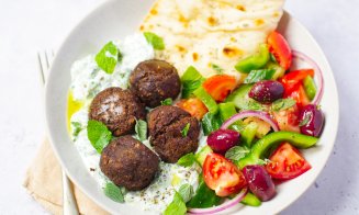 Reţetă delicioasă de post: Chiftele grecești la cuptor