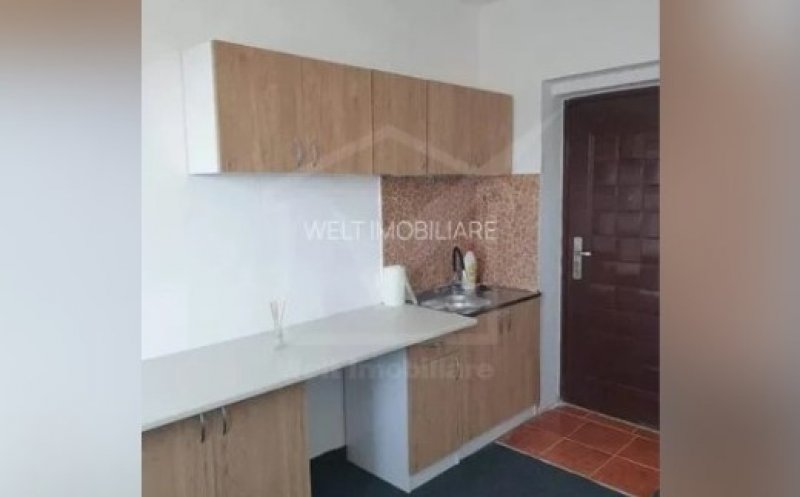 Cât a ajuns să coste o garsonieră de 11 mp în Cluj-Napoca: Baia e pe casa scării