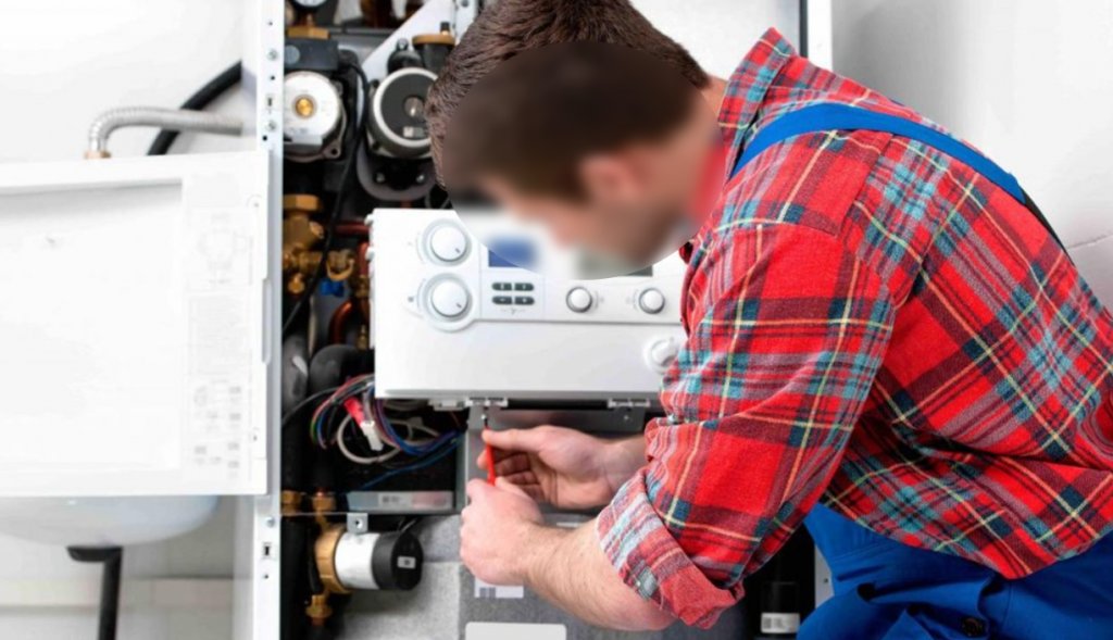 Instalator cercetat pentru înșelăciune în serie: a luat bani de la clujeni pentru centrale termice și a dispărut